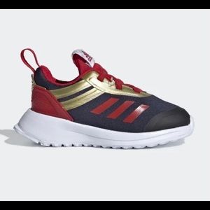 Adidas RapidaRun Avengers Captain Marvel